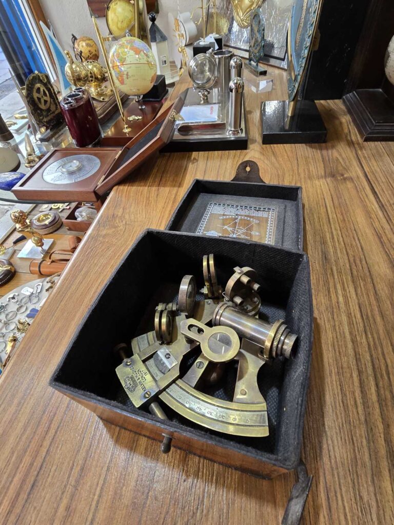 ΕΞΑΝΤΑΣ - ΝΑΥΤΙΚΑ ΔΩΡΑ -ΦΑΡΟΣ