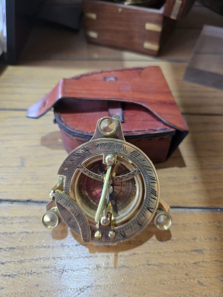 ΝΑΥΤΙΚΑ ΔΩΡΑ ΦΑΡΟΣ